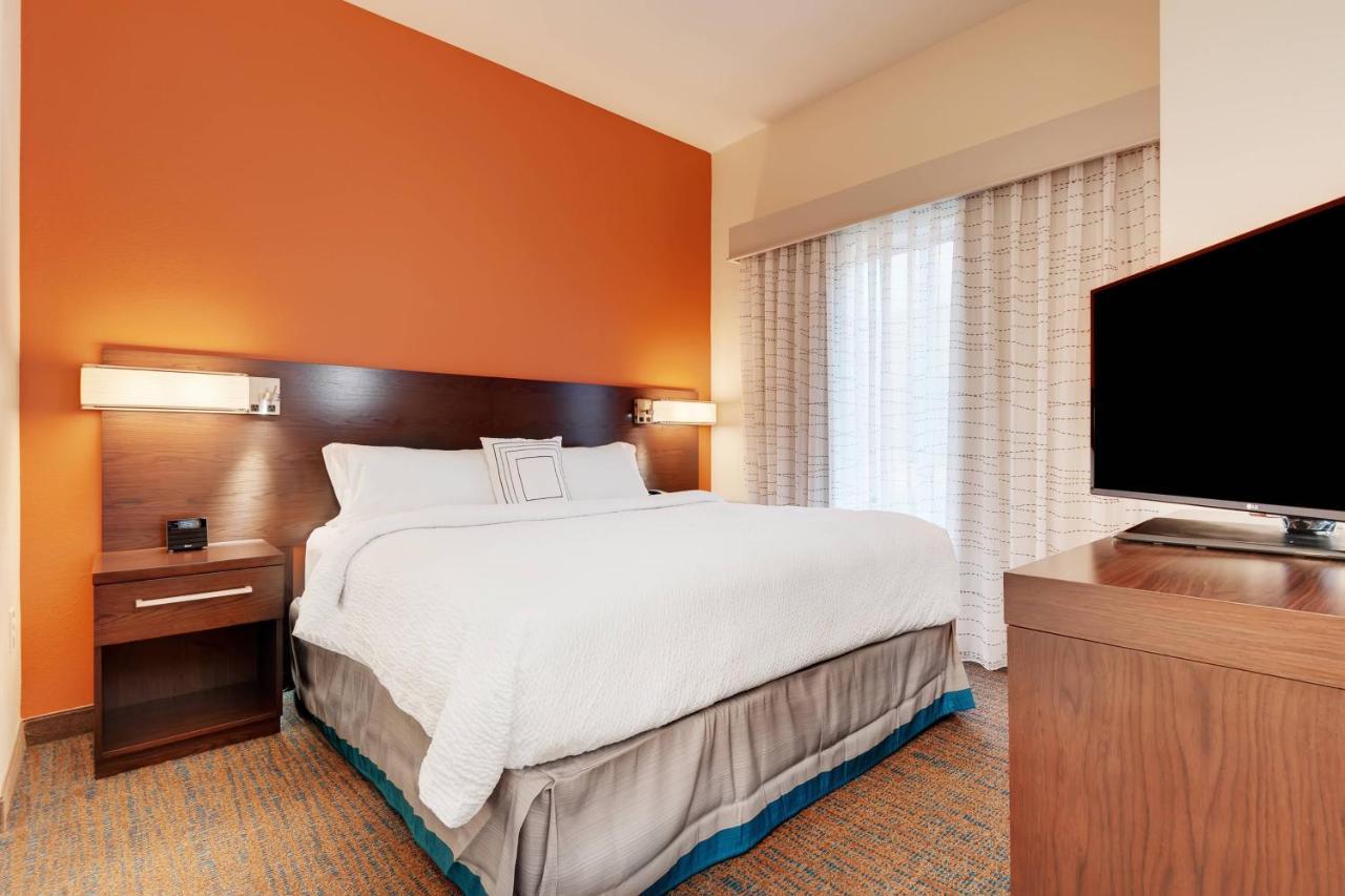 Residence Inn By Marriott Austin Airport Exteriör bild