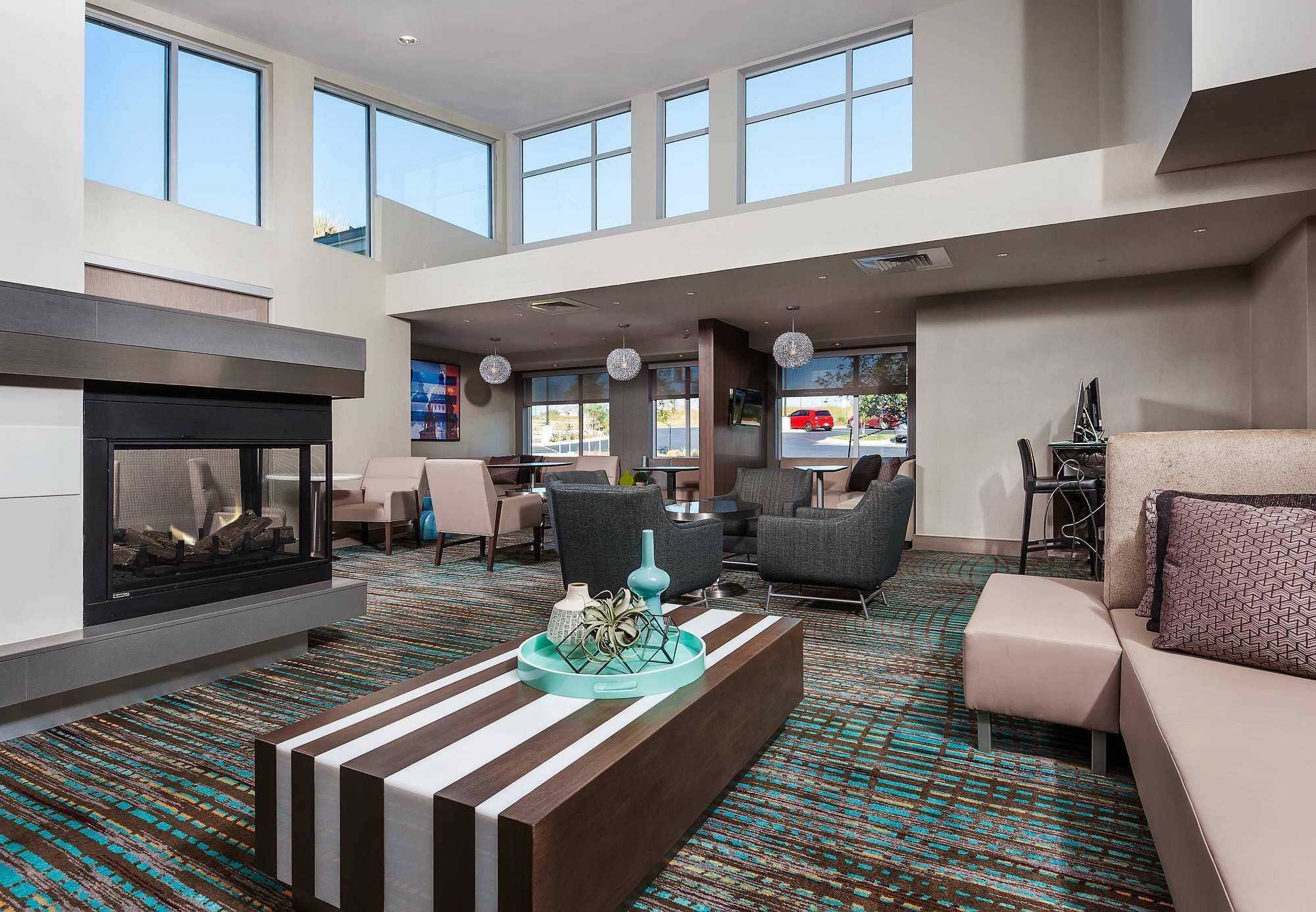 Residence Inn By Marriott Austin Airport Exteriör bild
